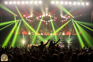 Blink 182 at The O2 Arena: Client – Neon Black